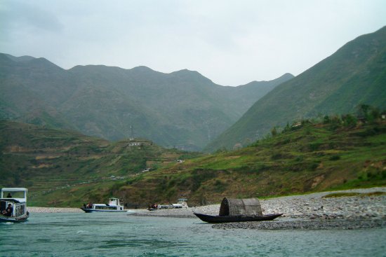 18 - Lesser 3 Gorges - Xian Sanxia.jpg